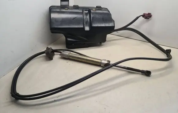 Mercedes-Benz E W211 Tailgate hydraulic pump motor A2118000435 A2118209426