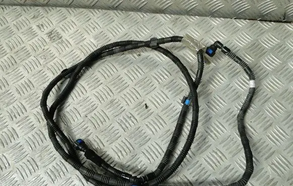 Audi TT TTS RS Mk3 8S Rear window washer fluid hose 