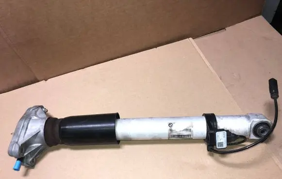 BMW M4 F82 F83 Rear shock absorber/damper 8008629