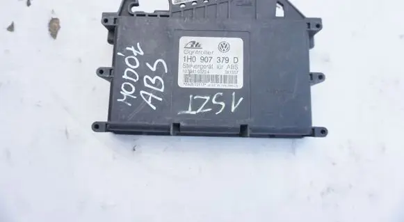Volkswagen Golf III ABS control unit/module 1H0907379D