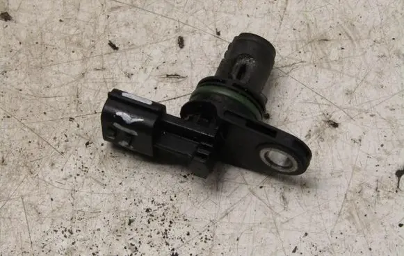 Nissan Pulsar Camshaft vanos timing valve 0986280761