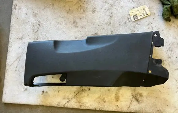 Audi Q7 4M (B) pillar trim (bottom) 4M0867239 4M0867239D