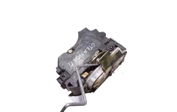 Mitsubishi Outlander Front door lock