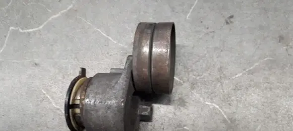 Renault Scenic II - Grand scenic II Timing belt tensioner 