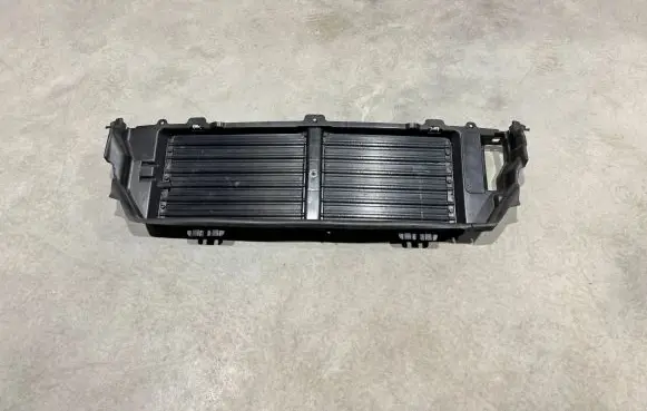 Intercooler air guide/duct channel