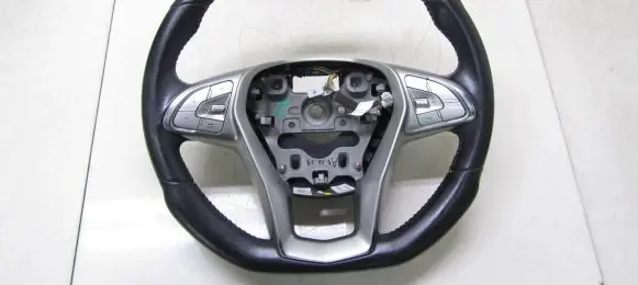 SsangYong Tivoli Steering wheel