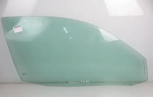 Volkswagen Golf IV Front door window glass four-door 