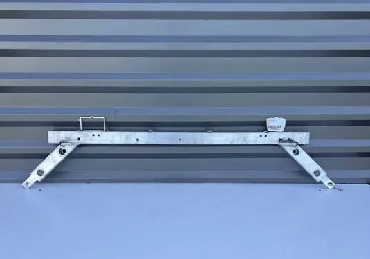 Volvo XC90 Front bumper support beam 32405878