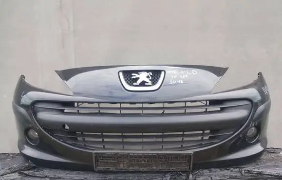 Peugeot 207 Front bumper 44A7