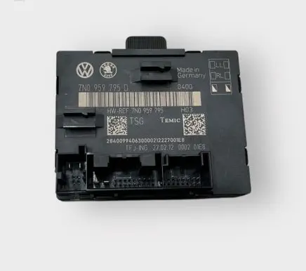 Skoda Yeti (5L) Door control unit/module 7N0959795D 7N0959795