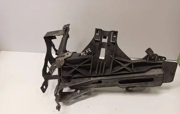 BMW 5 F10 F11 Headlight/headlamp mounting bracket 51647200793 7200793