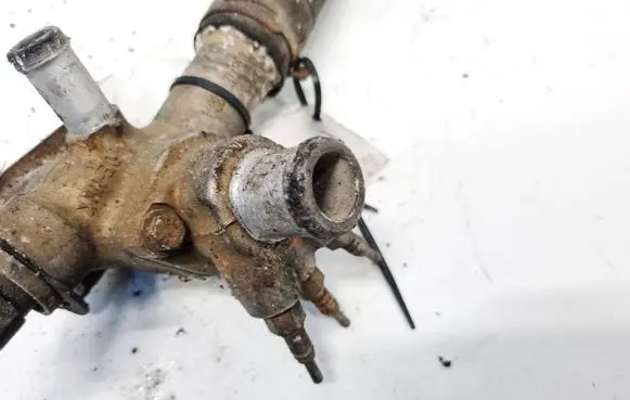 Skoda Octavia Mk1 (1U) Engine coolant pipe/hose 028121145B