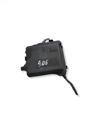 Peugeot 208 I Fuse box set 47751 42440001 9671924480