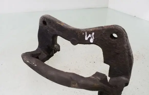 Volvo S40, V40 Front Brake Caliper Pad/Carrier 