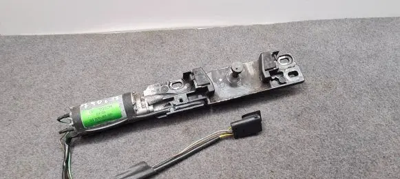 Tailgate/trunk/boot lift motor