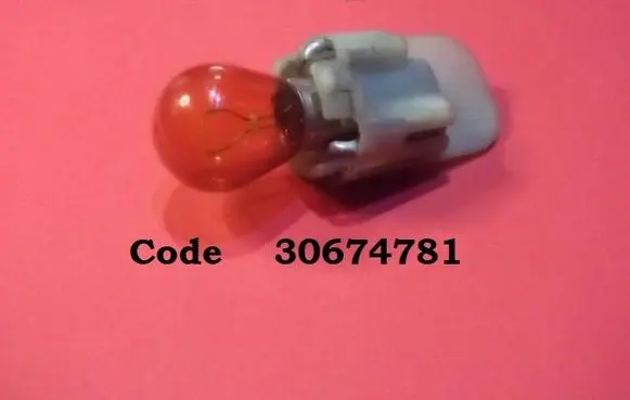 Volvo V70 Tail light bulb cover holder 30674781