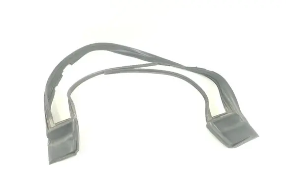 Tesla Model X Rubber seal loading door 1048511-00-D