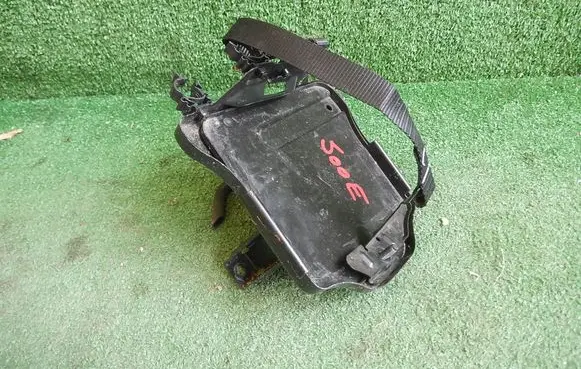 Fiat 500 Battery tray 