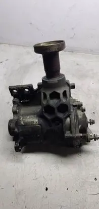 Gearbox transfer box case