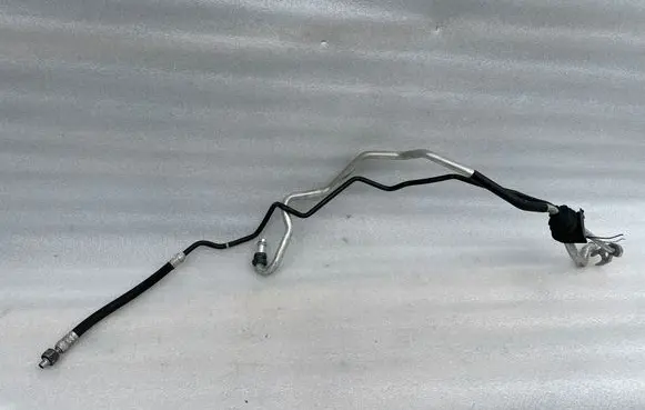 Audi A4 S4 B5 8D Air conditioning (A/C) pipe/hose 8d1260712B 8a0959483aa