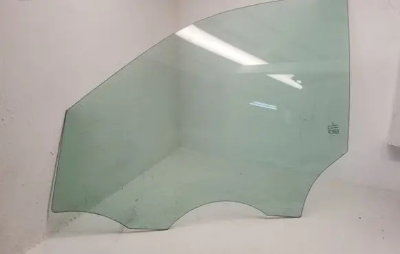 Mercedes-Benz GLE (W166 - C292) Front door window glass four-door A00645030B