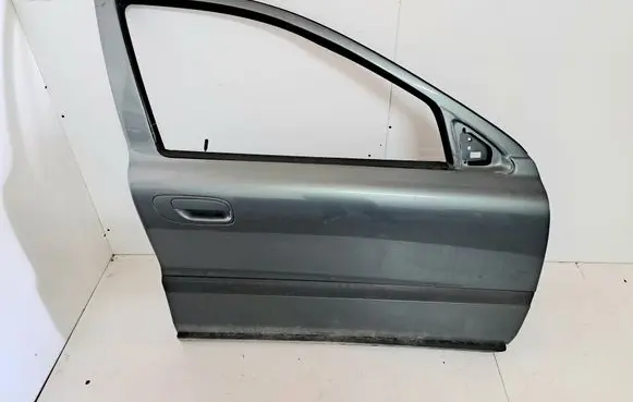 Volvo V70 Front door