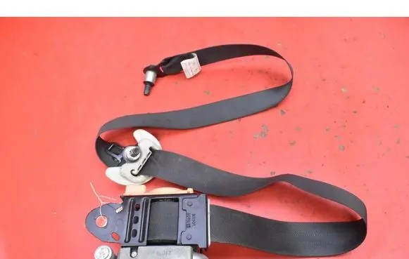 Nissan Micra Front seatbelt TKIAH2EG536