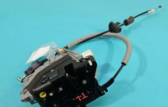 Porsche Cayenne (92A) Rear door lock 6010-25-032433P IMPRK1402852