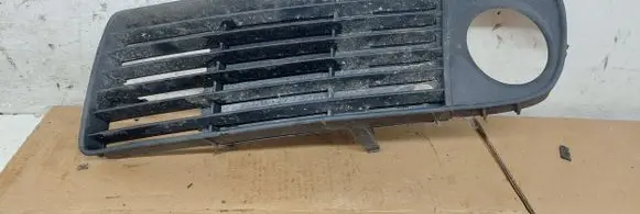 Audi A6 S6 C5 4B Front bumper lower grill 4B0807681S