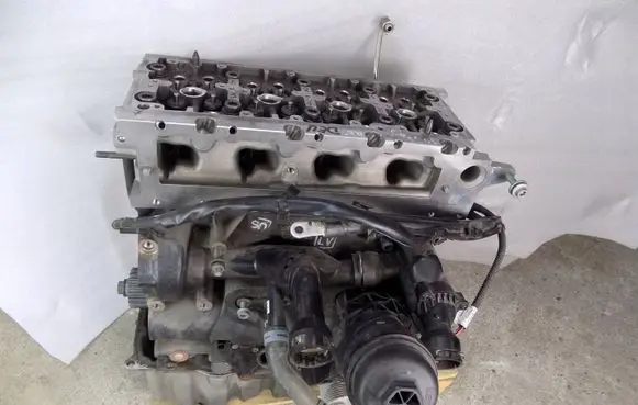 Audi A4 S4 B9 8W Engine block DEU