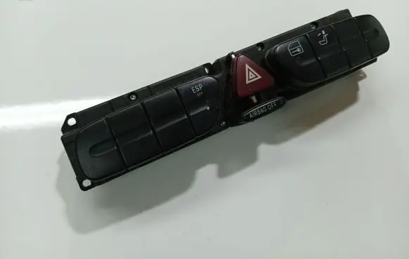 Mercedes-Benz C W203 Hazard light switch 2038203710