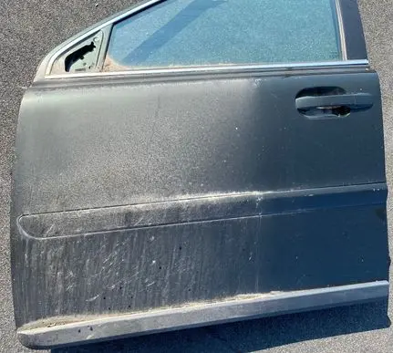 Volvo XC90 Front door