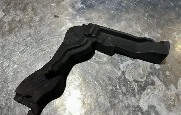 Peugeot 308 Other engine bay part 9677265180