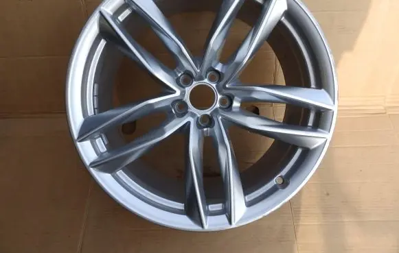 Audi A6 S6 C7 4G R21 alloy rim 