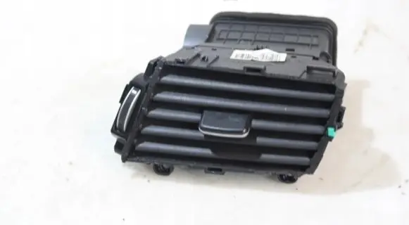KIA Optima Dashboard side air vent grill/cover trim