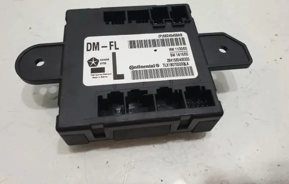 Jeep Grand Cherokee Door control unit/module P68245459AB