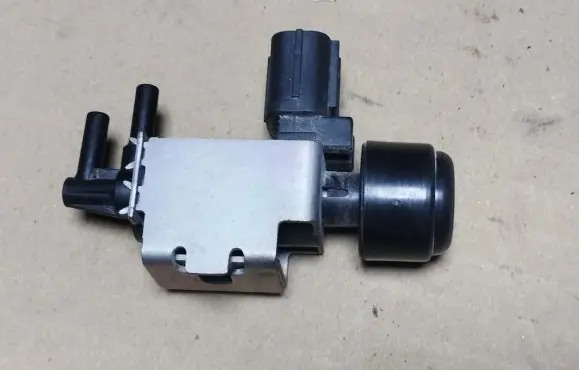 Vacuum pump