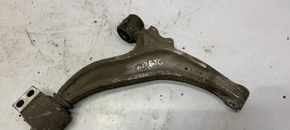 Front lower control arm/wishbone
