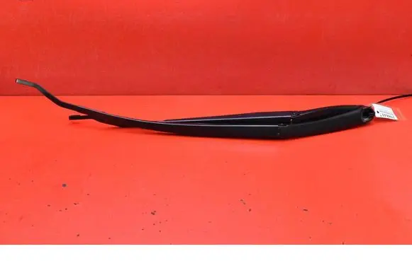KIA EV6 Front wiper blade arm