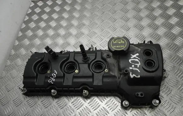 Rocker cam cover