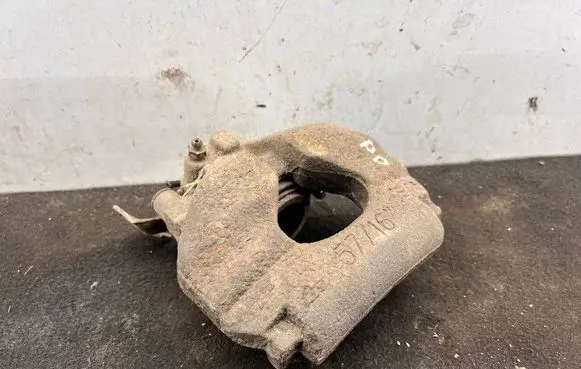 Volkswagen Sharan Front brake caliper 7M3615124A