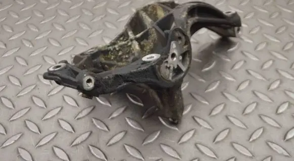 BMW 1 F20 F21 A/C compressor mount bracket 7603346