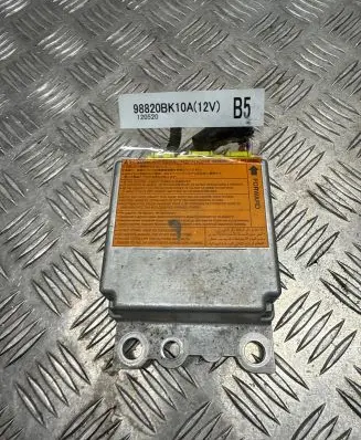 Nissan Qashqai Airbag control unit/module 98820bK10A 120520