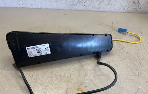 BMW 1 F40 Seat airbag 7486331 87748633103 720132989903