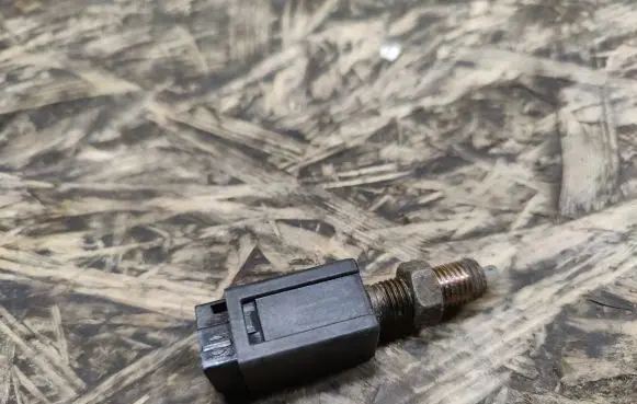 Nissan 240ZX, 280ZX, 300ZX Brake pedal sensor switch