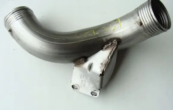 Audi RS6 C5 Intercooler hose/pipe 077145727
