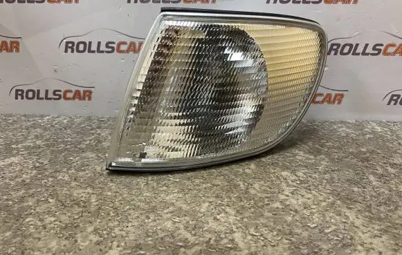 Audi A6 S6 C4 4A Front indicator light 185266B 185266012B