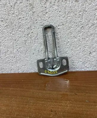 Mercedes-Benz Vito Viano W447 Loading door lock A6397400132 E3025
