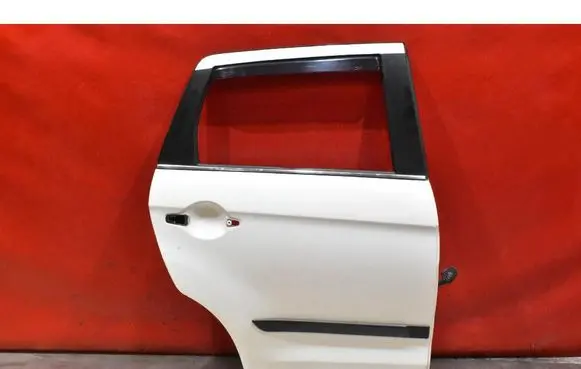 Mitsubishi ASX Rear door 