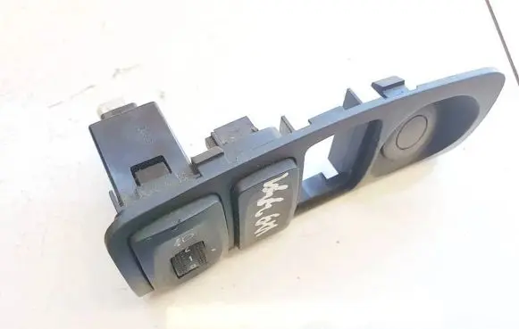 Hyundai H-1, Starex, Satellite Headlight level height control switch 751u900801